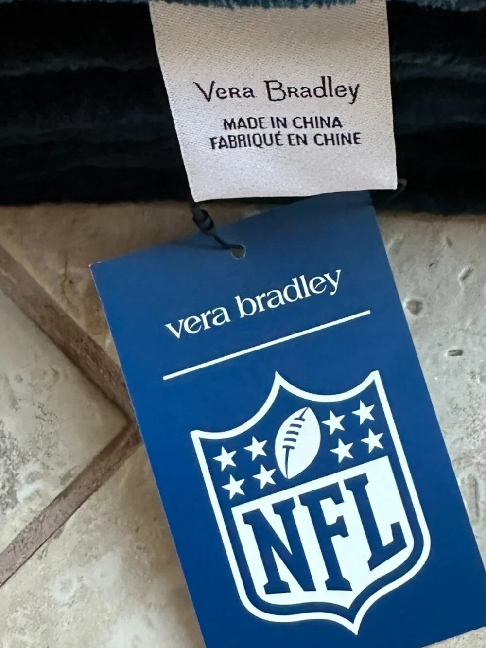 VERA BRADLEY NFL BEARS OVERSIZED THROW BLANKET:NWT CHICAGO BEARS 94